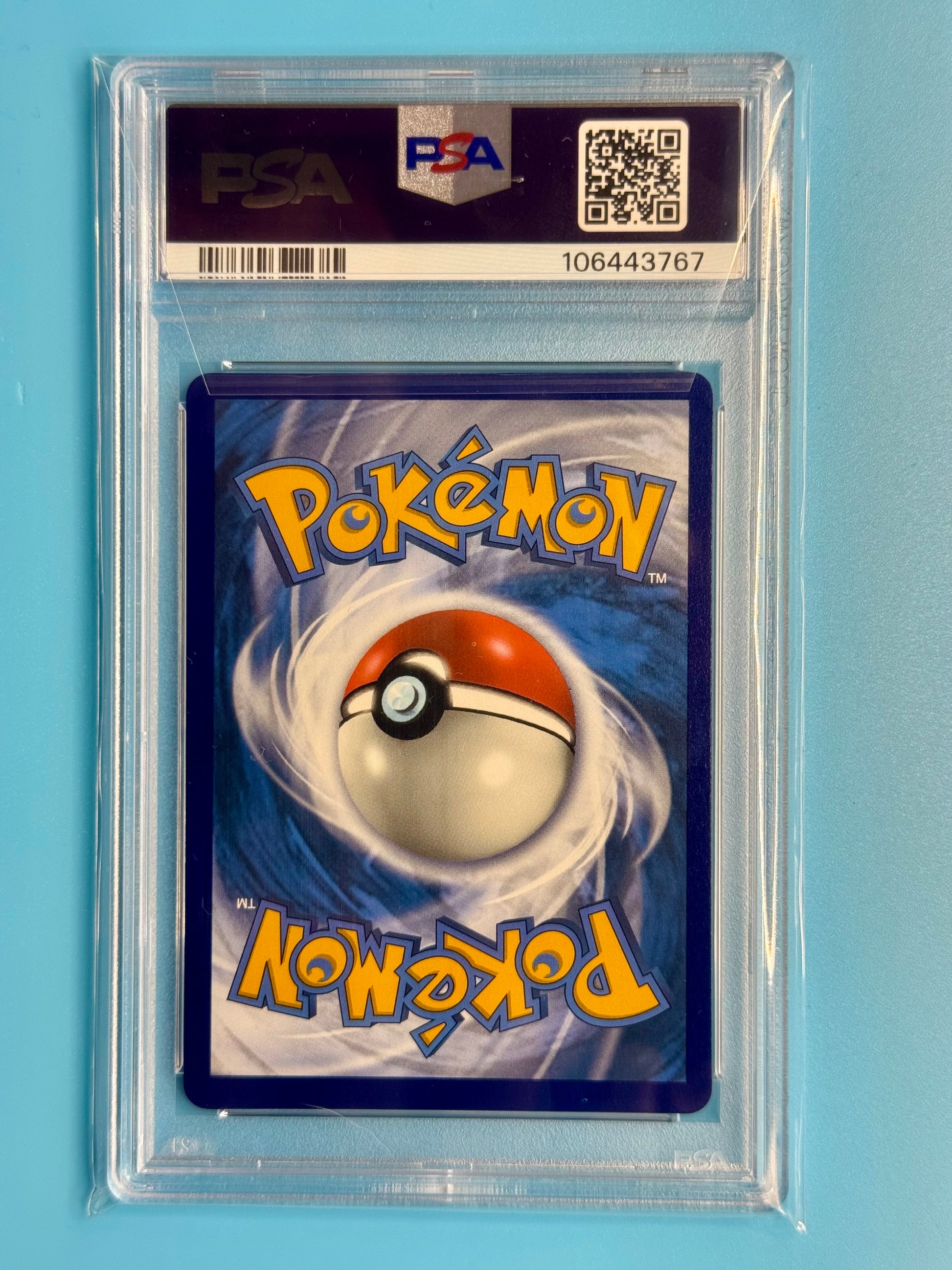 Back of 2021 Pokémon Dragonite V Evolving Skies #191/203 English PSA 9 card