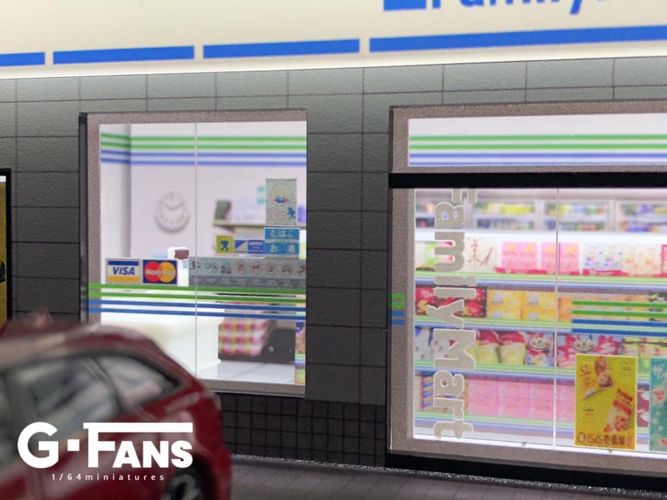 Detailed pavement and storefront textures of G-Fans 1:64 diorama
