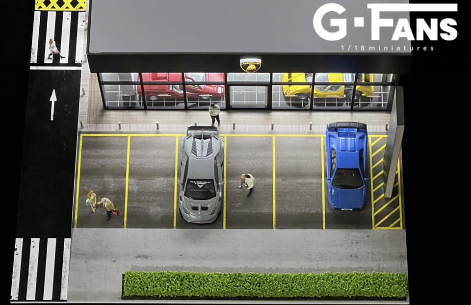 Top-down view of Lamborghini Service Centre layout and car bays