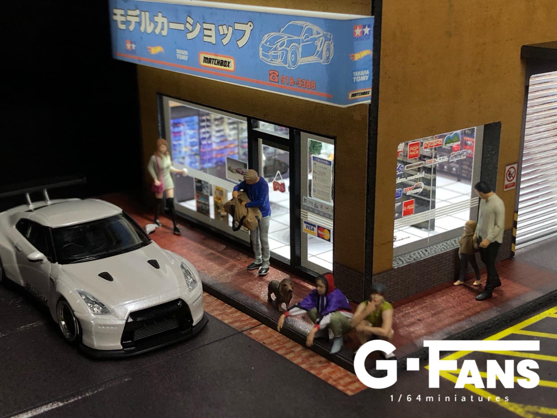 Side angle of G-Fans 1:64 Japanese model car store display
