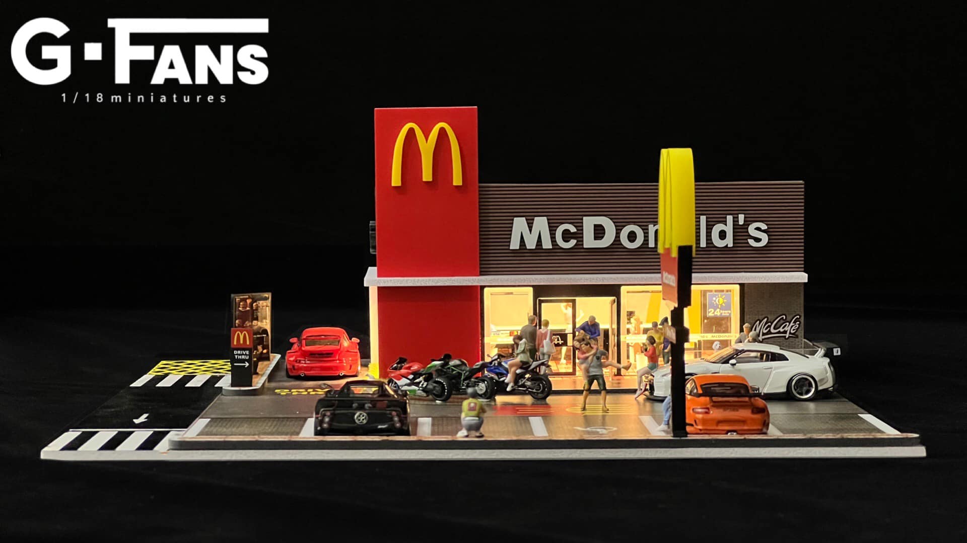 Side angle showcasing McDonald’s 1:64 miniature storefront by G-Fans