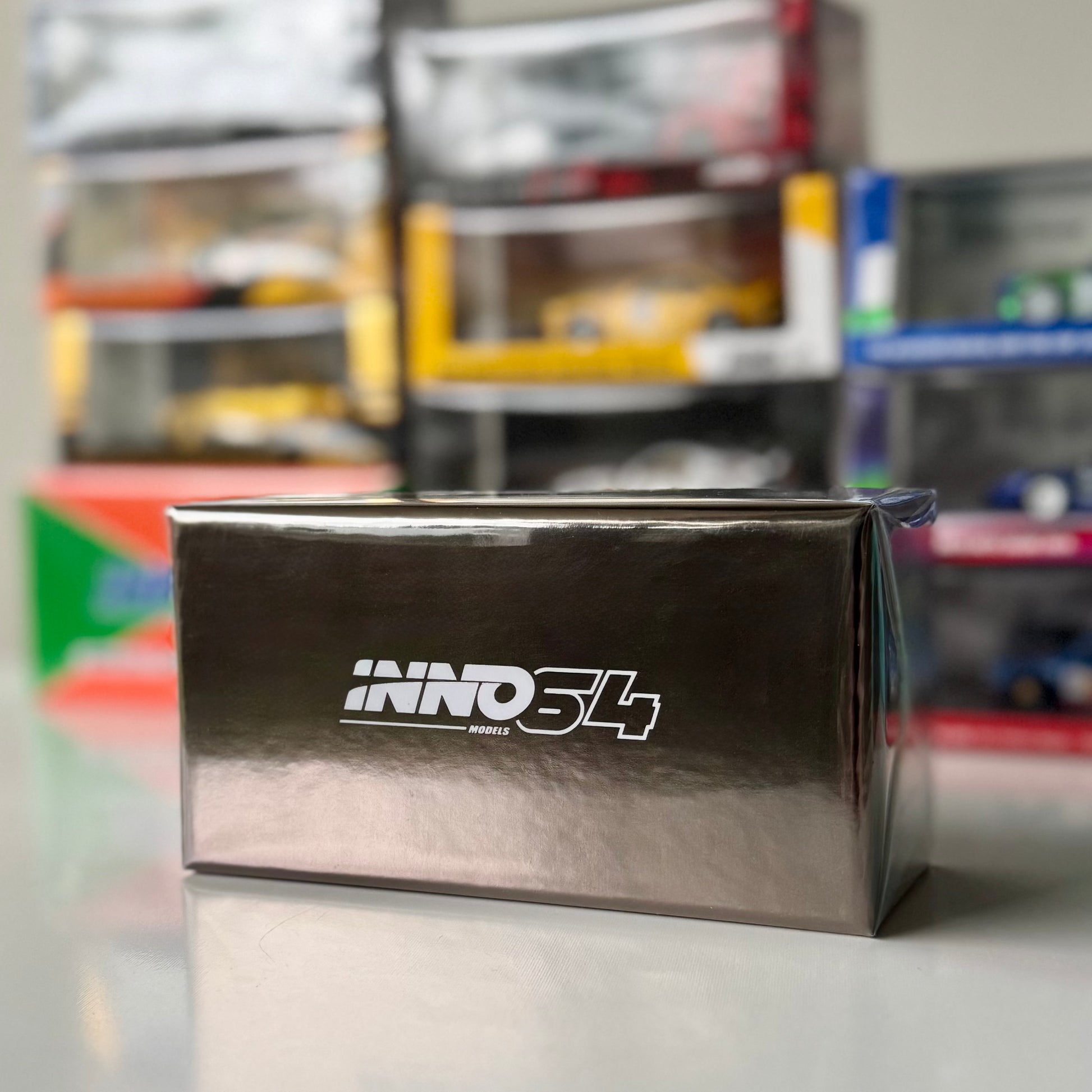 Packaging of INNO64 Ferrari F40 LBWK Chrome Black 1:64