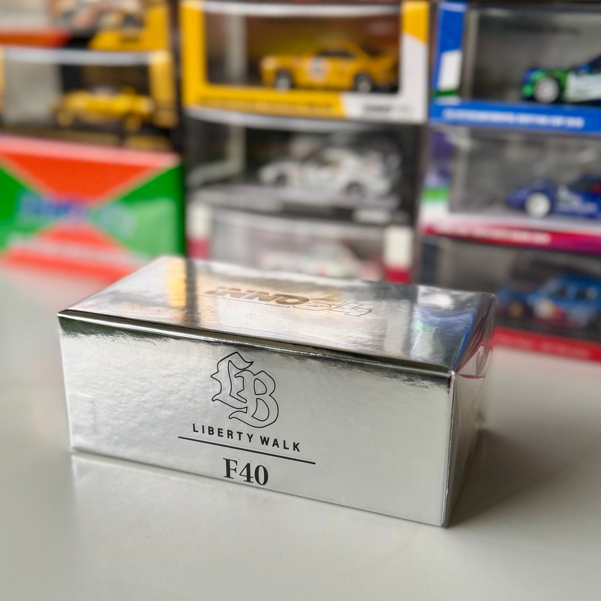 Packaging for INNO64 Ferrari F40 LBWK Chrome Silver Beijing Special Edition