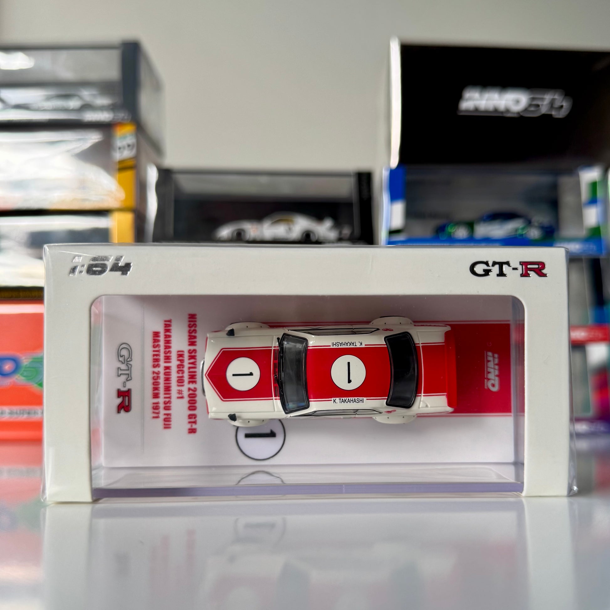 Top-down view of INNO64 KPGC10 #1 GT-R – Fuji 1971 edition diecast