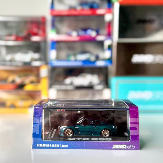 INNO64 Nissan GT-R R35 T-Spec Midnight Purple 1:64 model box front view