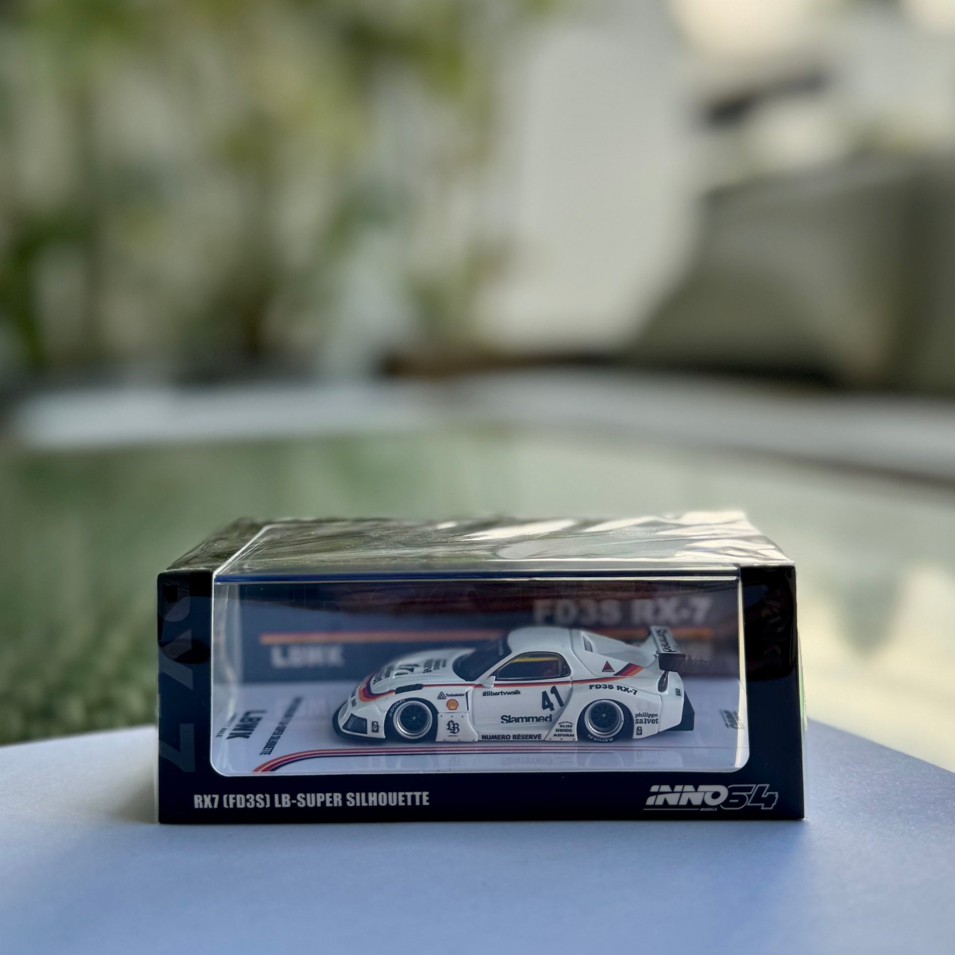 Front view of INNO64 Mazda RX-7 FD3S LBWK Super Silhouette White #41 – 1:64 diecast