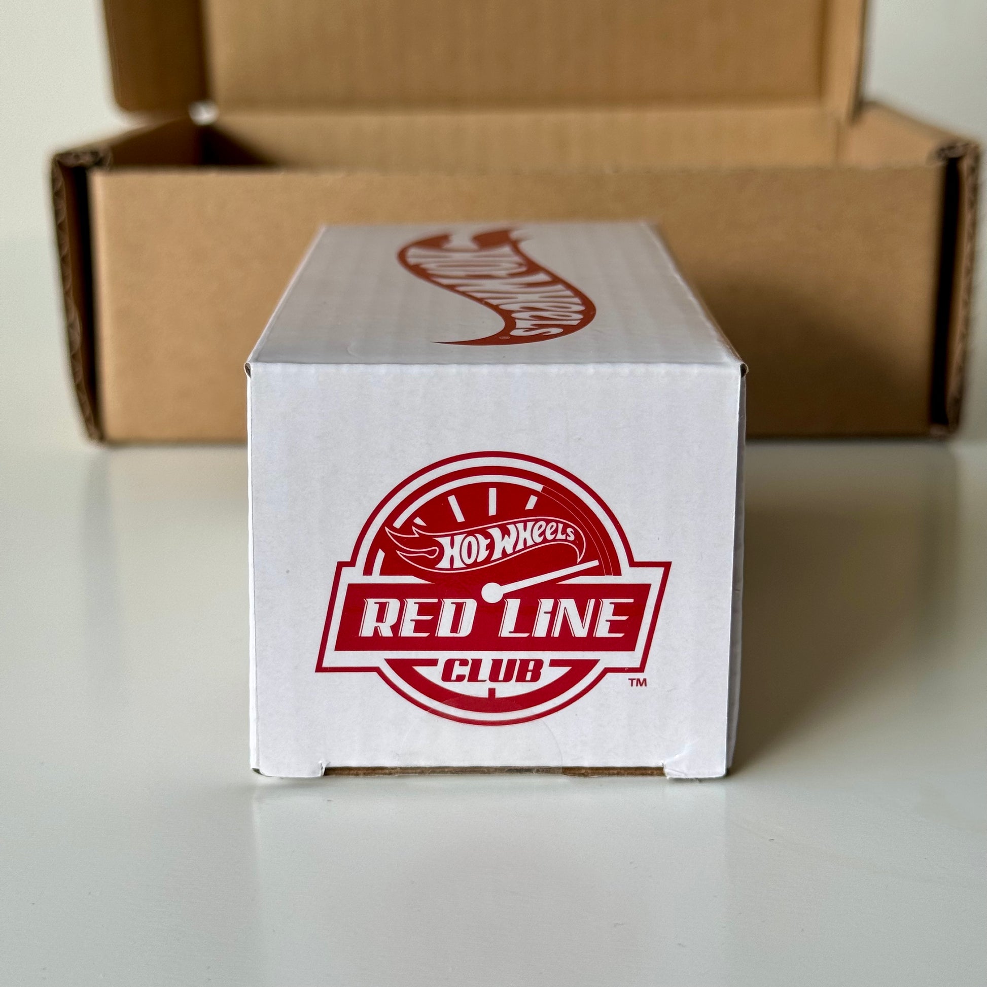 Side view of Hot Wheels RLC 1964 Jaguar E-Type box