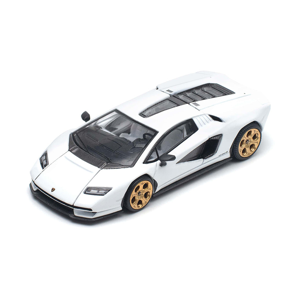 Front corner angle of Lamborghini Countach LPI 800-4 Bianco 1:64 diecast car by Pop Race