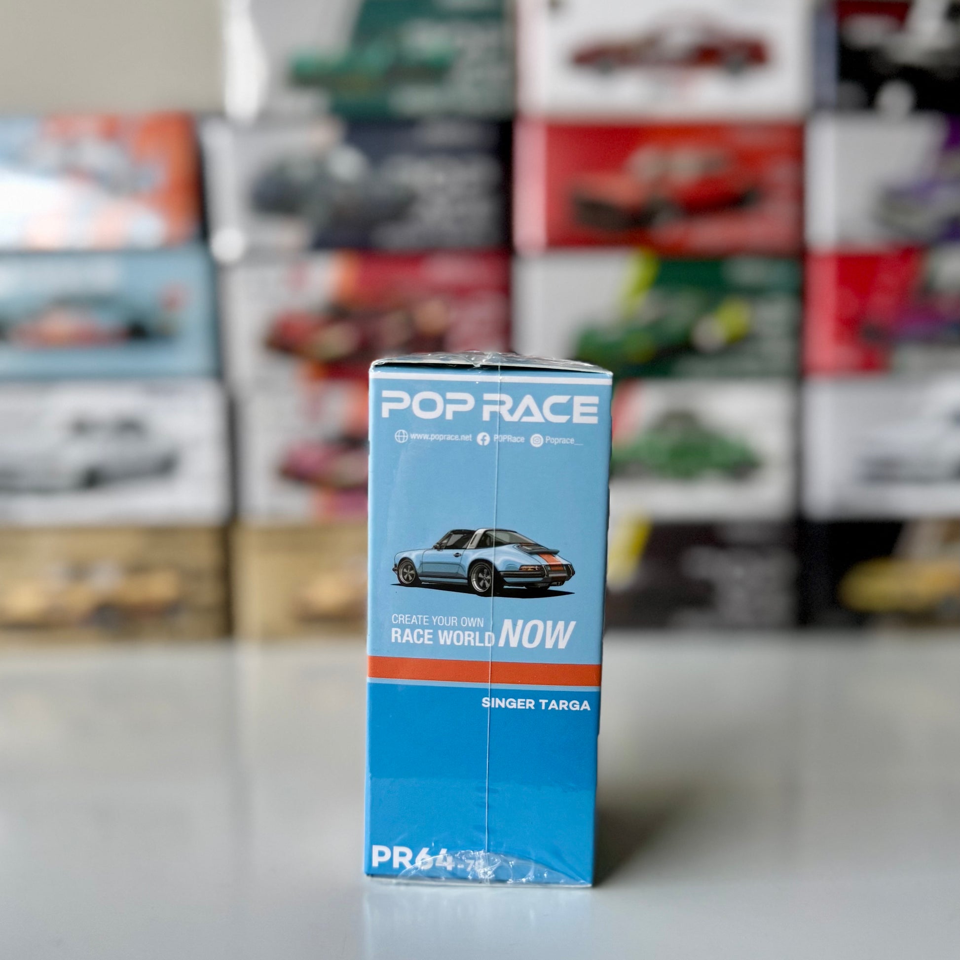 Side profile of Singer Targa in Gulf livery 1:64 model by Pop Race