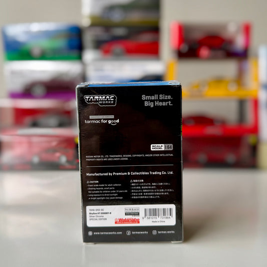 Rear packaging view of Skyline HT 2000GT-R Silver Chrome diecast car