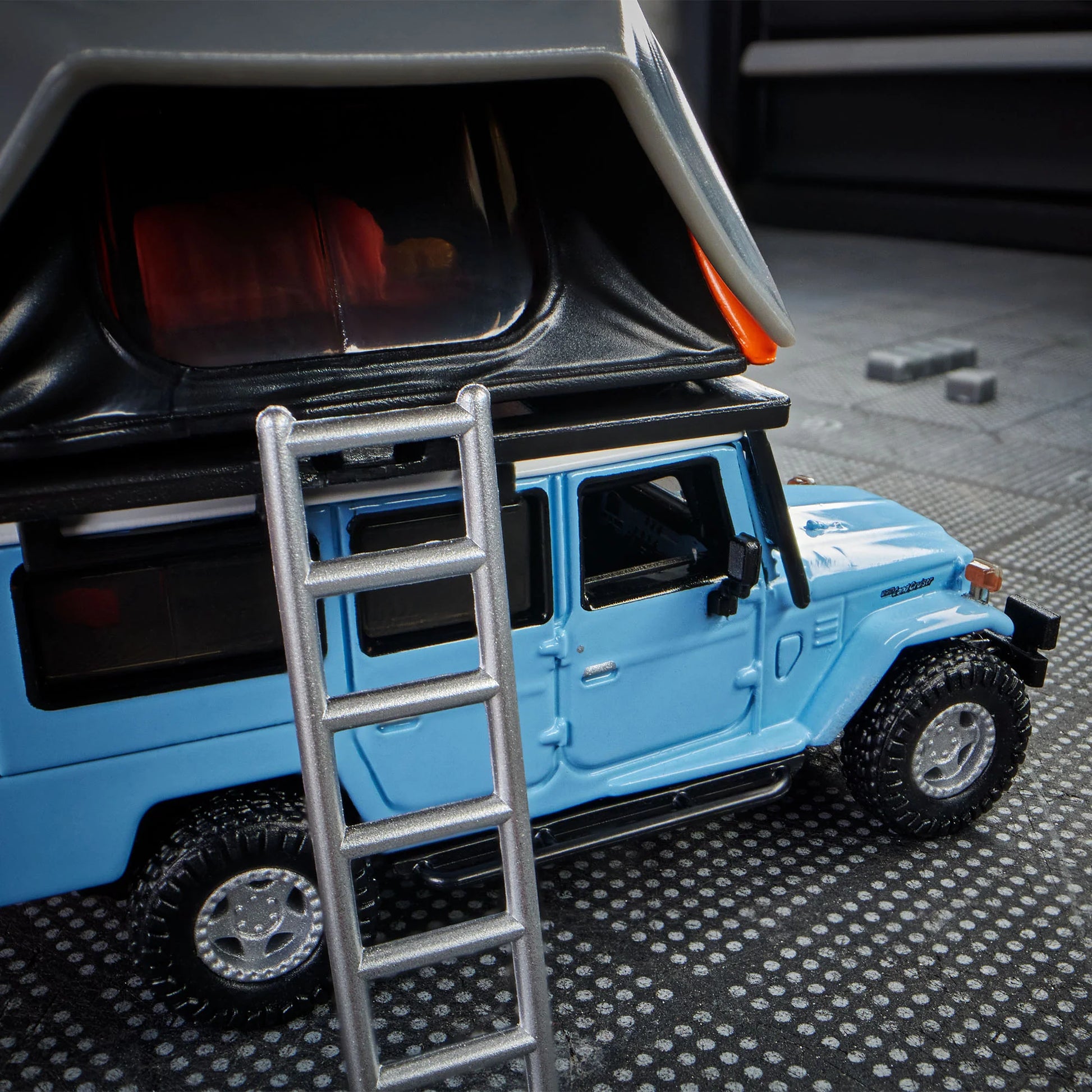 Side angle of Hot Wheels Elite 64 FJ45 Troopy close up
