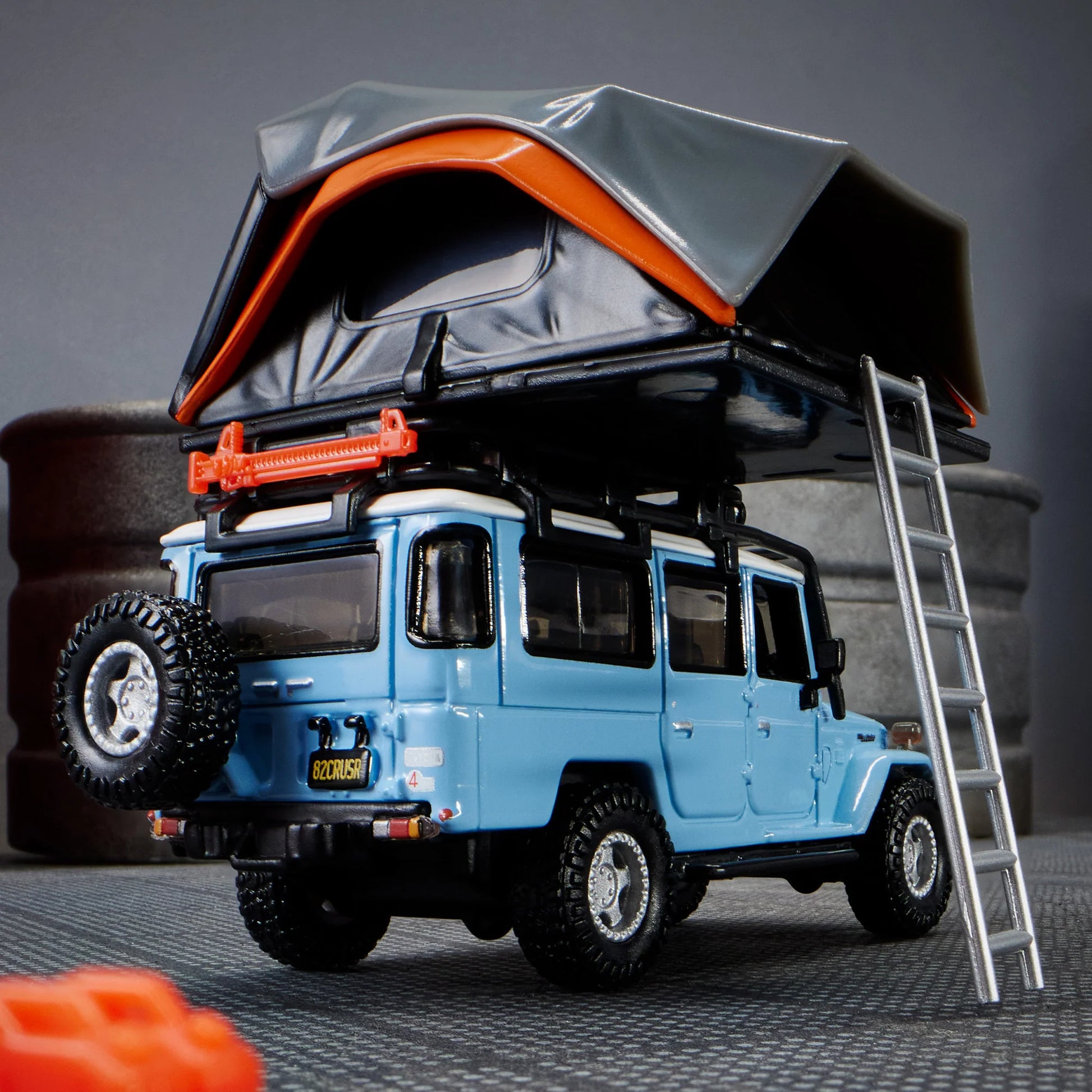 Rear angle of Hot Wheels Elite 64 FJ45 Troopy with tailgate doors