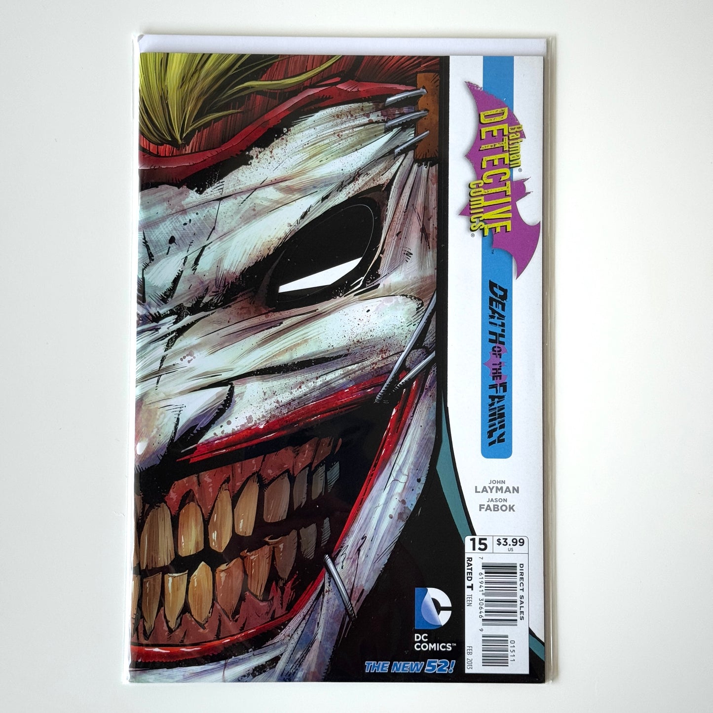 Detective Comics #15 (2011) DC Comics New 52 Cover featuring Batman and Poison Ivy