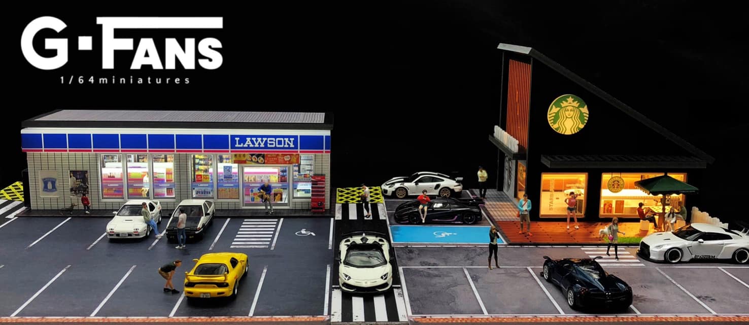 Scale comparison of Starbucks diorama with 1:64 diecast vehicle
