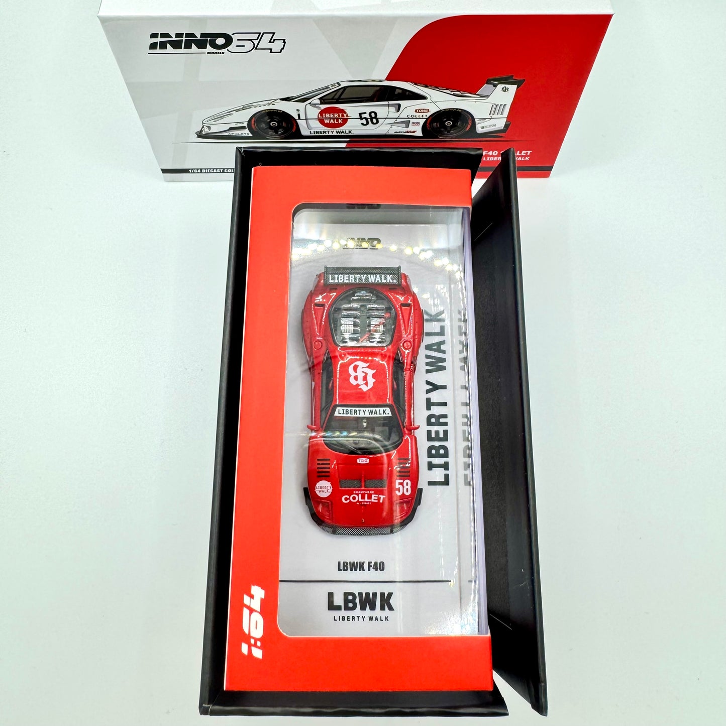 Inno64 Ferrari F40 LBWK Liberty Walk White Collet Chase 1:64 diecast model boxed rear view