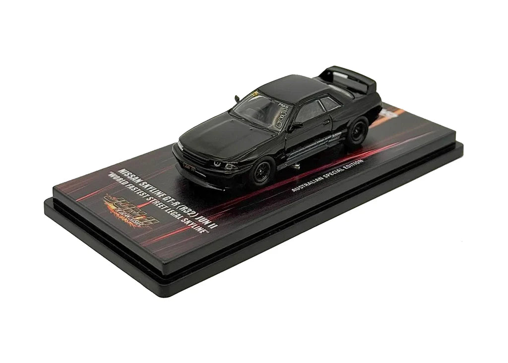 Nissan Skyline GT-R R32 JUNII front angle view Inno64 Australian Special Edition diecast