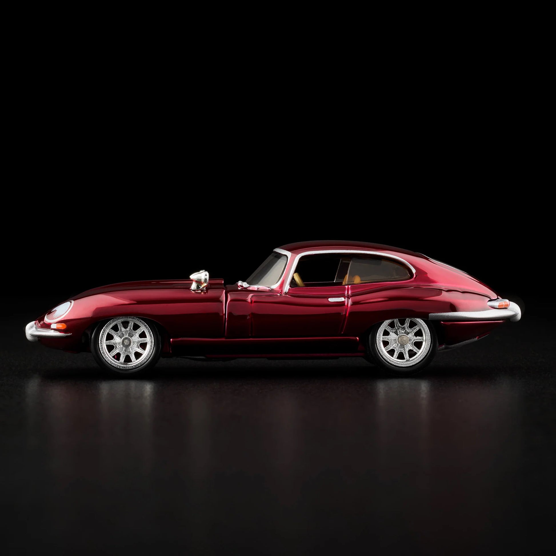Close-up of the side profile on unboxed 1964 Jaguar E-Type RLC model car