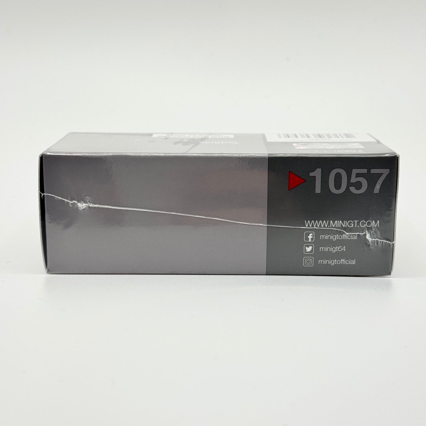 RX-7 VeilSide Fortune Grey Mini GT packaging angled view