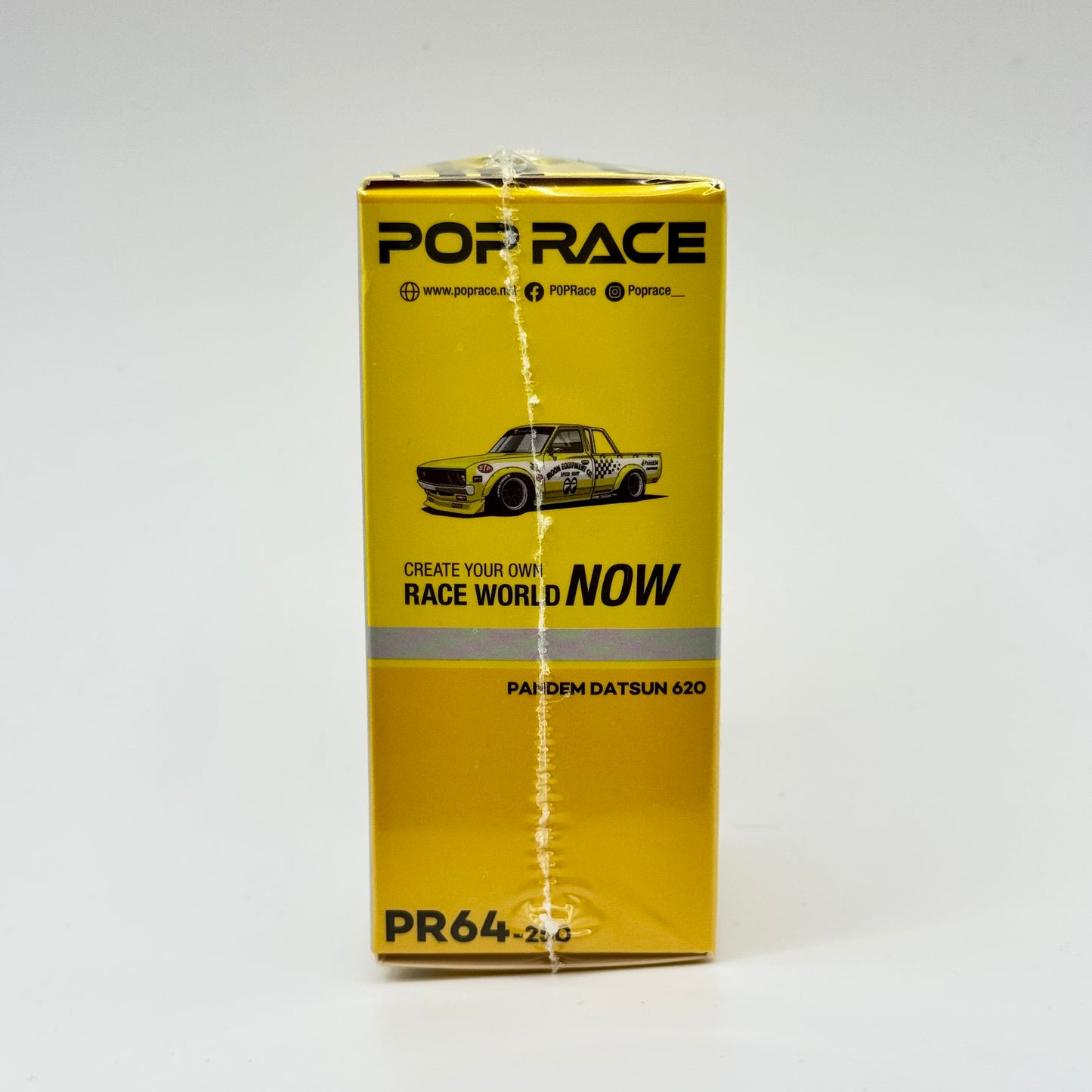 Pop Race Datsun 620 Pandem Mooneyes 1:64 diecast box side