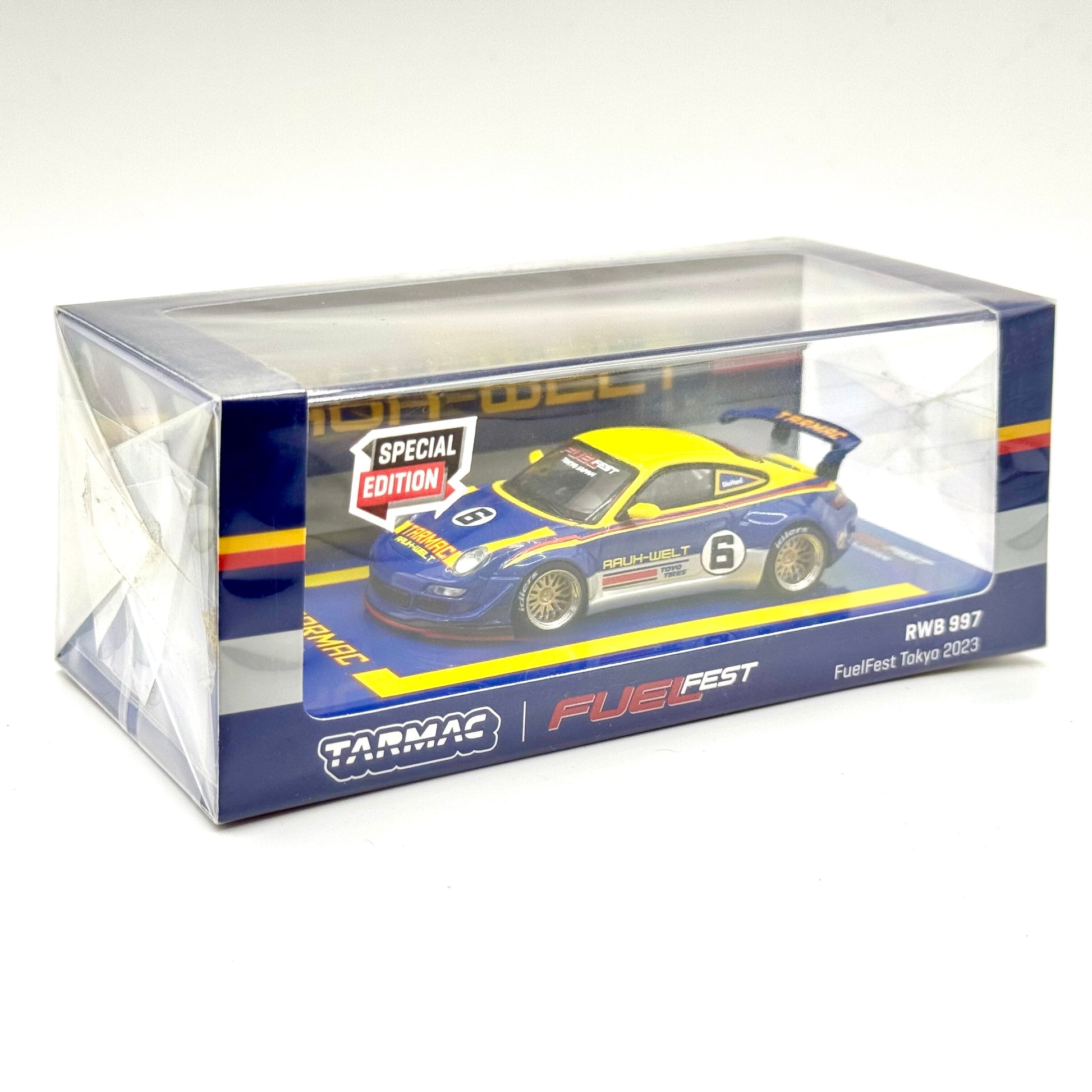 Porsche RWB 997 FuelFest Tokyo 2023 Tarmac Works packaging angled view
