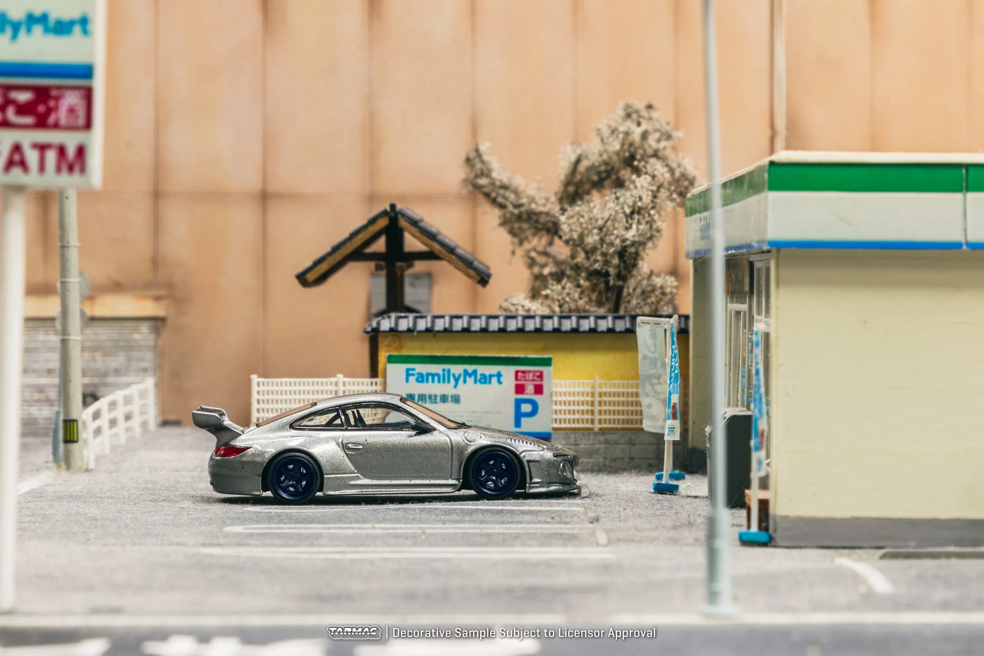 Porsche 997 Gray Metallic diecast street scene diorama display